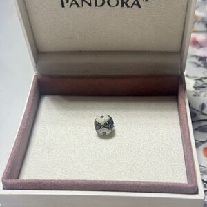 PANDORA Luminous Floral Mother of Pearl with Clear Cubic Zirconia Charm - 791894